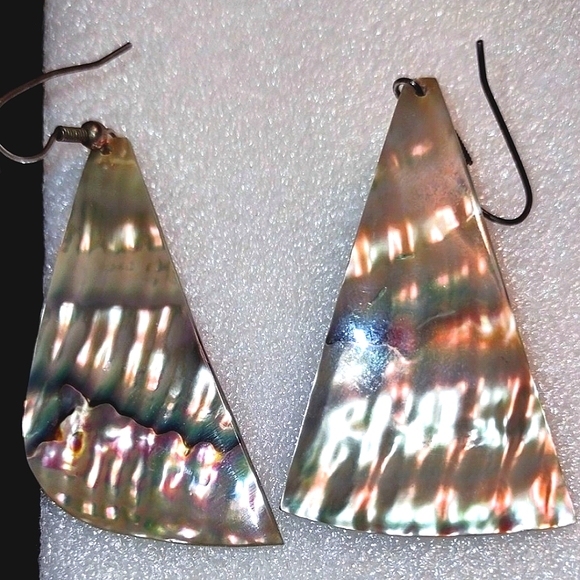 Vintage Abalone Shell Flare Earrings - Picture 12 of 12